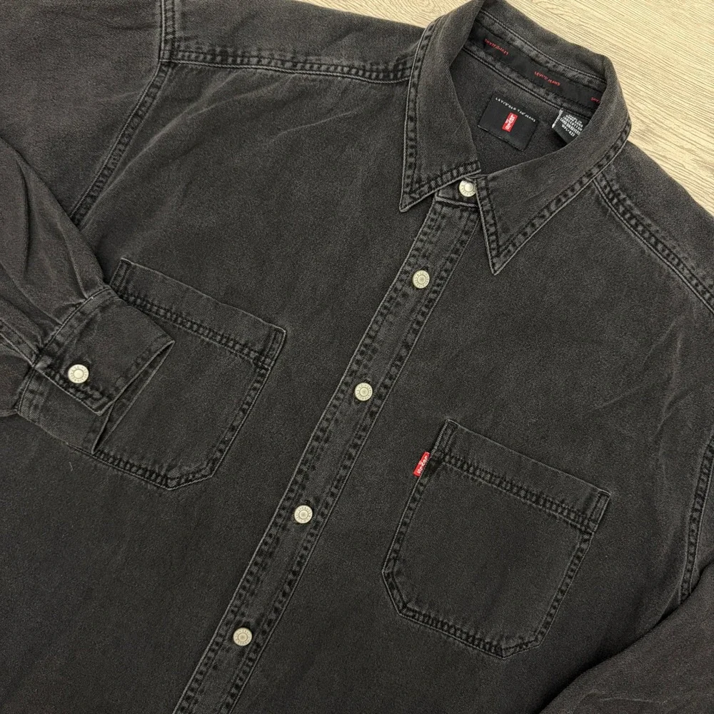 Vintage 90s Y2K Levi's Red Tab Denim Shirt Mens L Black Button Up Long Sleeve